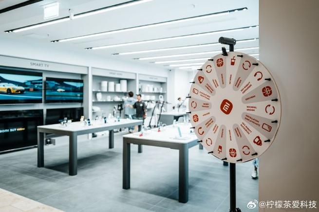 小米在德国开设首家官方门店 智能手机、可穿戴设备与智能家居齐聚，可穿戴智能设备成亮点